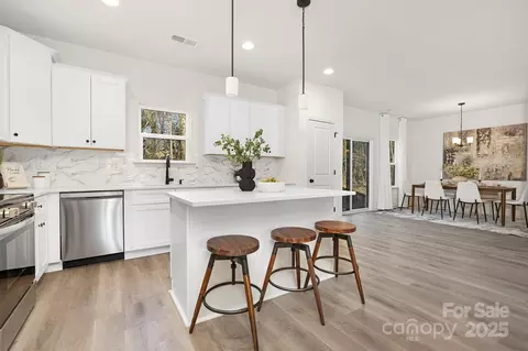 8001 Willhill Rd, Charlotte, NC 28227 photo 9