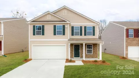 5009 Beargrass Dr, Dallas, NC 28034