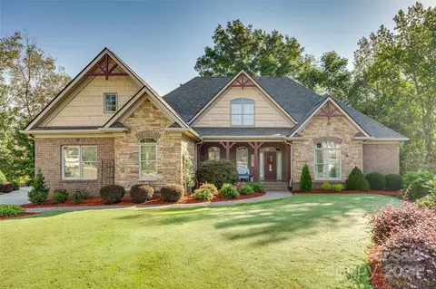 990 Abilene Ln, Fort Mill, SC 29715