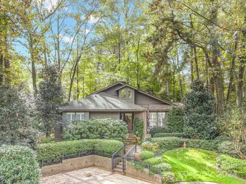 250 Spinnaker Ct, Davidson, NC 28036