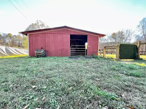 448 Johnson Dairy Rd, Mooresville, NC 28115