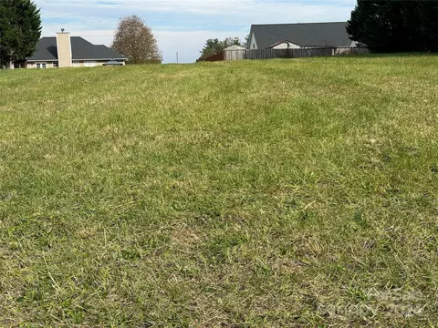 244 Little Wilkesboro 8 Rd #8, Harmony, NC 28634
