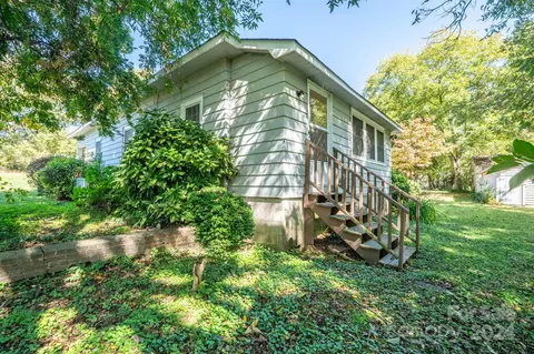 202 E College St, Stanley, NC 28164 photo 27