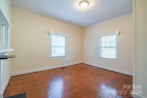 202 E College St, Stanley, NC 28164 photo 17