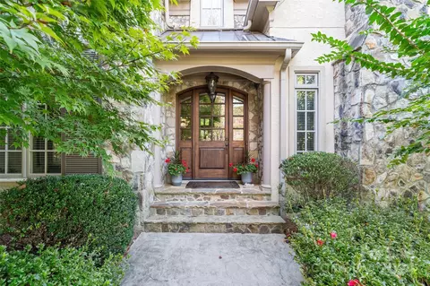 3026 Kings Manor Dr, Weddington, NC 28104