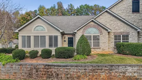 3043 Polo View Ln, Matthews, NC 28105
