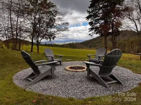 20 Hobble Hill Rd, Clyde, NC 28721 photo 3