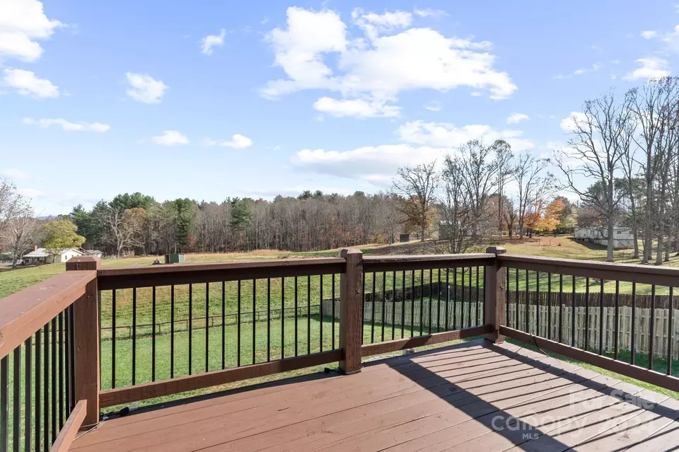 Exterior - 41 Old Nc 20 Hwy, Asheville, NC 28806 photo 2 of 3