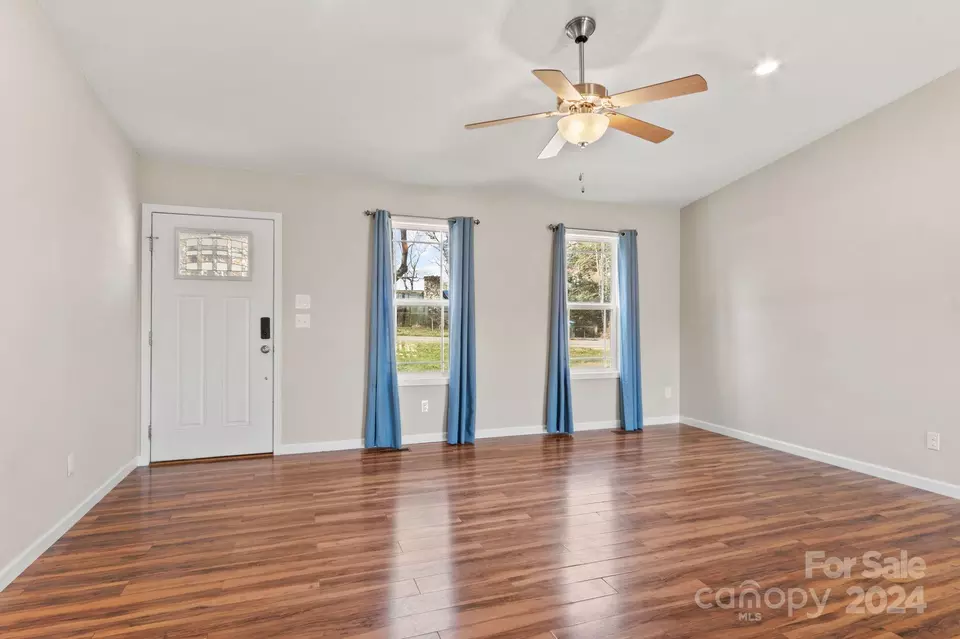 Living - 41 Old Nc 20 Hwy, Asheville, NC 28806 photo 5 of 5