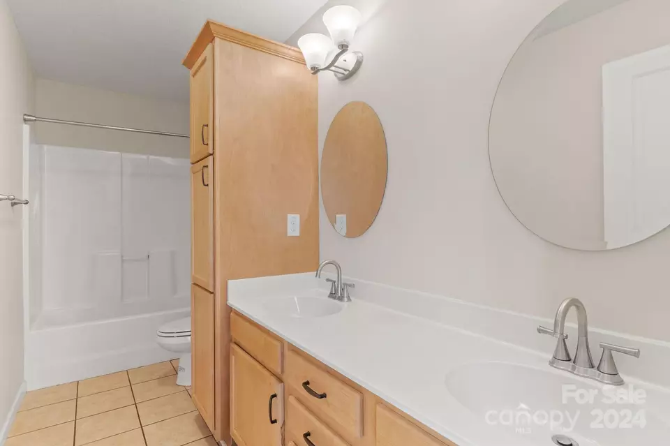 Bath - 41 Old Nc 20 Hwy, Asheville, NC 28806 photo 1 of 2