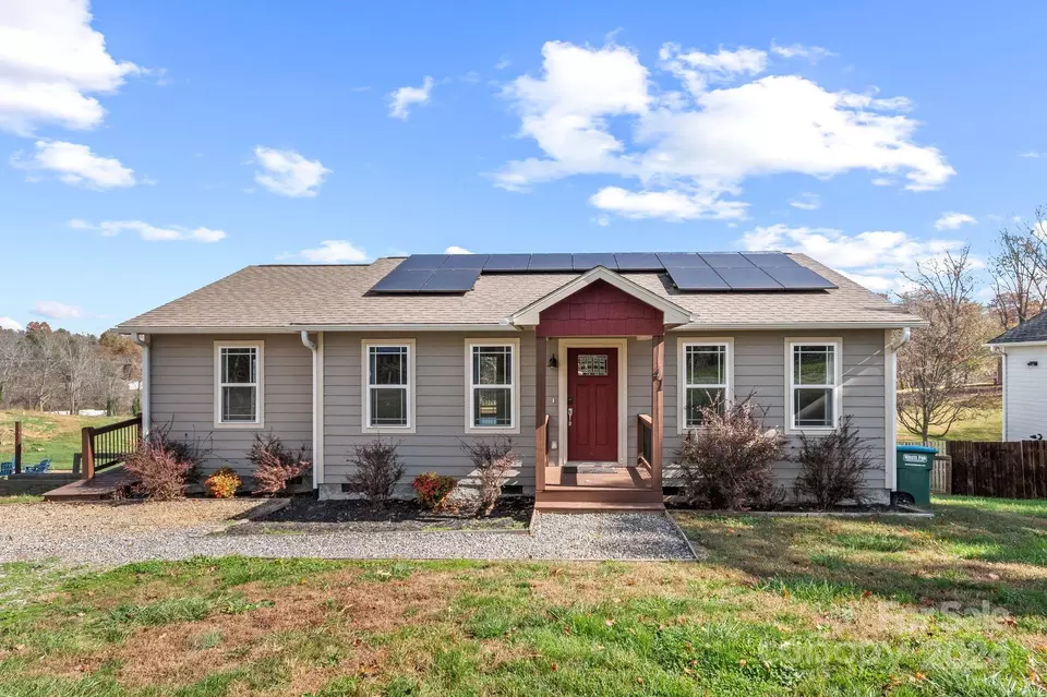 Exterior - 41 Old Nc 20 Hwy, Asheville, NC 28806 photo 1 of 3