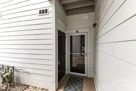 Exterior - 17811 Half Moon G Ln #G, Cornelius, NC 28031 photo 3 of 9
