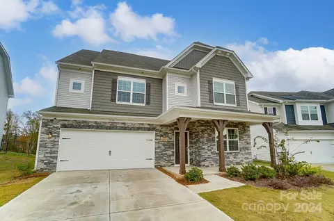 5585 Soft Shell Dr, Lancaster, SC 29720 photo 2