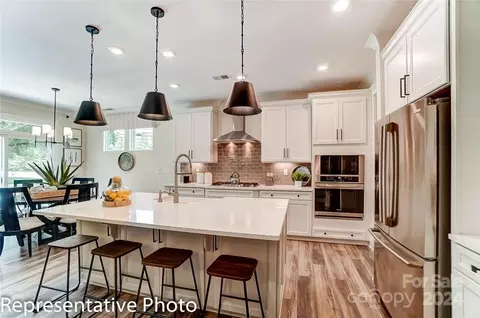 116 Ellsworth 36 Rd #36, Mooresville, NC 28115