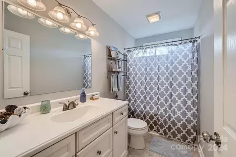 Bath - 11111 Graybark Rd, Midland, NC 28107 photo 3 of 3