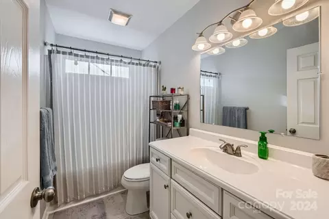 Bath - 11111 Graybark Rd, Midland, NC 28107 photo 1 of 3