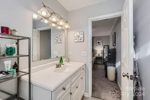 Bath - 11111 Graybark Rd, Midland, NC 28107 photo 2 of 3