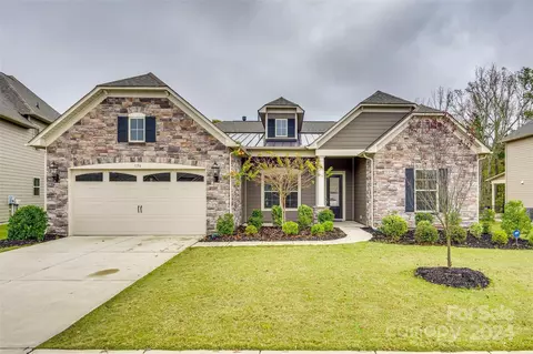 1156 Castle Rd, Fort Mill, SC 29707
