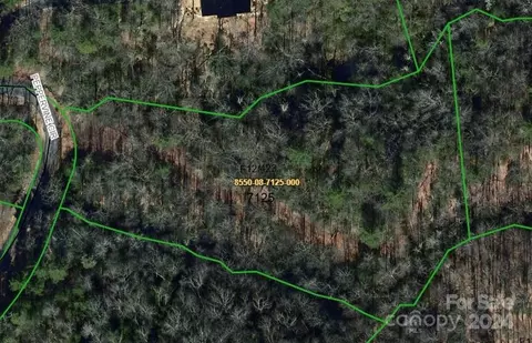 Peppervine Circle, Brevard, NC 28712