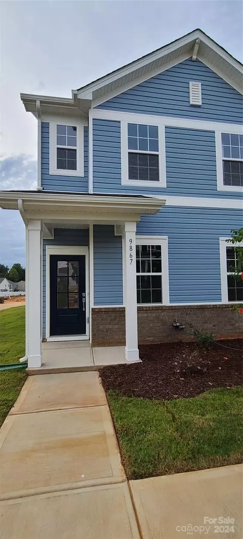 9867 Old Garden Cir, Gastonia, NC 28056