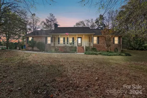 6664 Pharr Mill Rd, Harrisburg, NC 28075