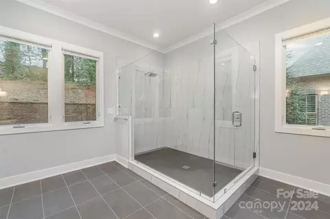 Bath - 21205 Olde Quarry Ln, Cornelius, NC 28031 photo 1 of 3