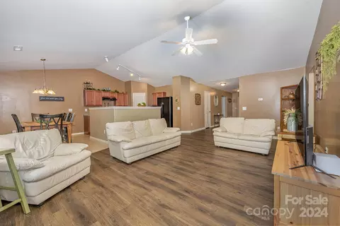 123 Bouldin 13 Ct #13, Trinity, NC 27370 photo 7