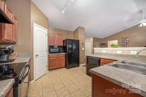 123 Bouldin 13 Ct #13, Trinity, NC 27370 photo 10