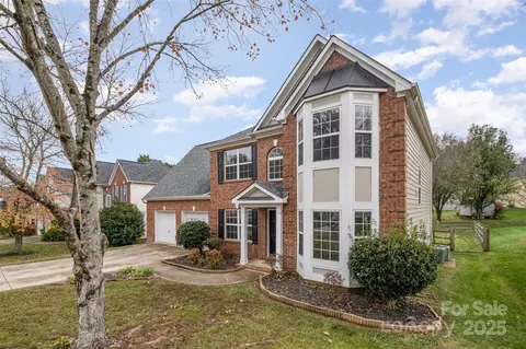 11918 Fox Glen Rd, Charlotte, NC 28269