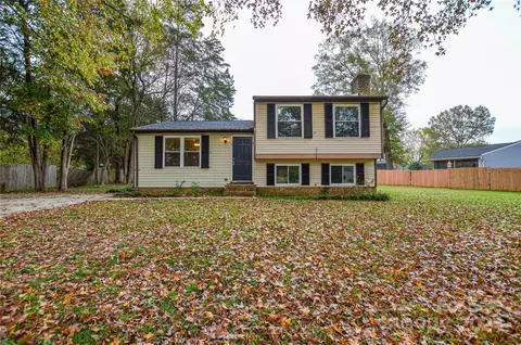 1911 O Hara Dr, Charlotte, NC 28273