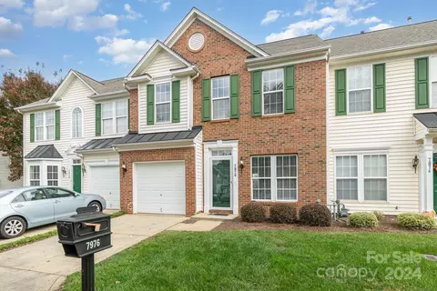7976 Mariners Pointe Cir, Denver, NC 28037 photo 23