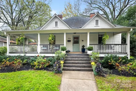 1424 Hamorton Pl, Charlotte, NC 28205