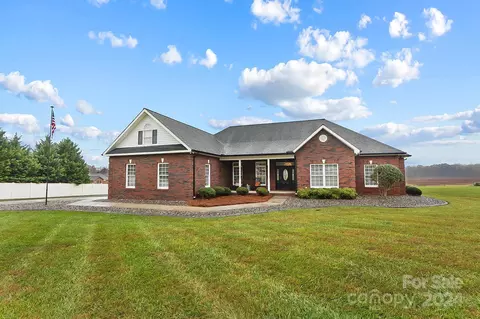 434 Chestnut Grove Rd, Statesville, NC 28625