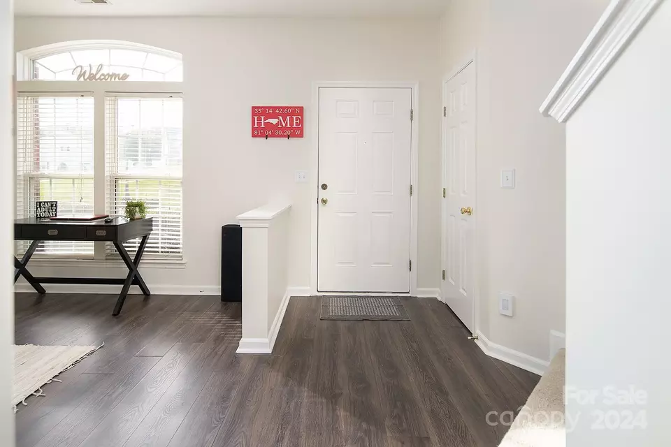 Entry Way - 3017 Misty Harbor A Cir #A, Cramerton, NC 28032 photo 2 of 2