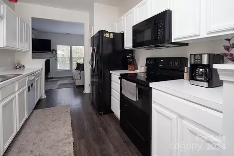Kitchen - 3017 Misty Harbor A Cir #A, Cramerton, NC 28032 photo 1 of 3