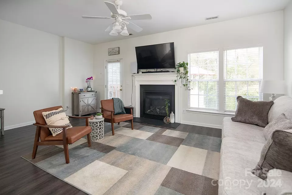 Living - 3017 Misty Harbor A Cir #A, Cramerton, NC 28032 photo 1 of 6