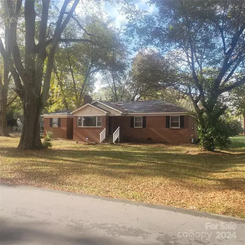 5201 Allen E Rd E, Charlotte, NC 28269