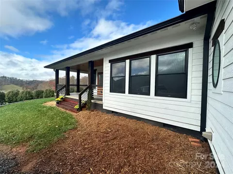 Exterior - 78 Eagle Rdg, Clyde, NC 28721 photo 2 of 6