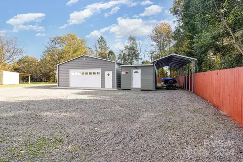 Exterior - 1150 Mccoy Farm Rd, Salisbury, NC 28146 photo 3 of 5