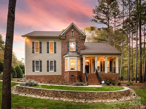 105 Bonner Ln, Mooresville, NC 28117