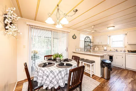Dining - 1146 Sunset Ct, Conover, NC 28613 photo 1 of 3