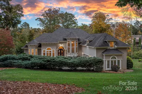2017 Brawley School Rd, Mooresville, NC 28117