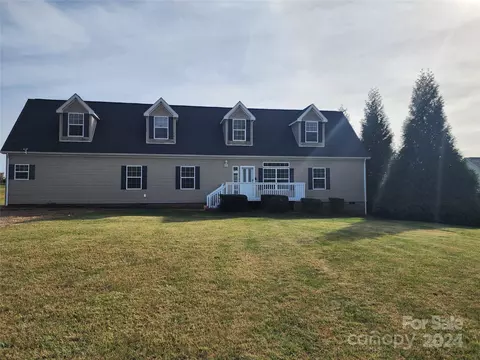 129 Burning Ln, Stony Point, NC 28678