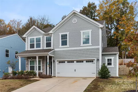 2038 Darby View Ln, Charlotte, NC 28215
