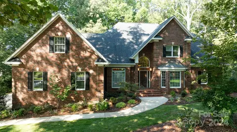 1561 Cureton Ct, Rock Hill, SC 29732