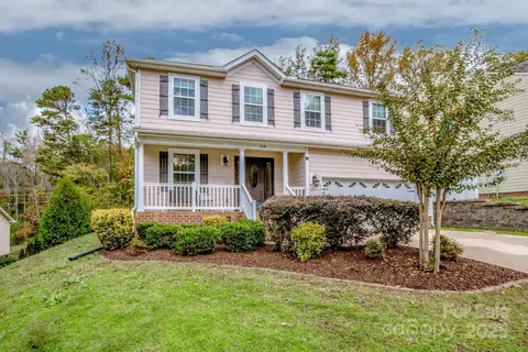 160 Hedgewood Dr, Mooresville, NC 28115