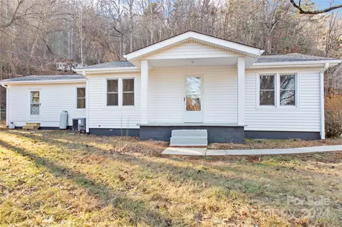 552 Bailey Rd, Asheville, NC 28806