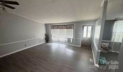 Living - 5500 Lee Cline Rd, Conover, NC 28613 photo 3 of 3