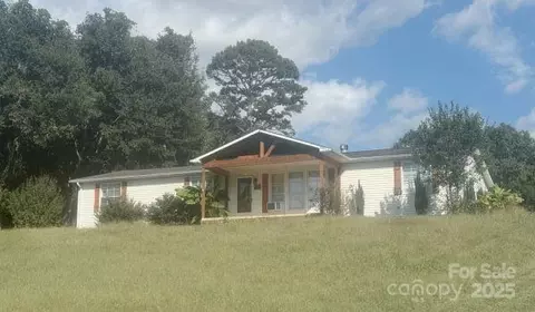 5500 Lee Cline Rd, Conover, NC 28613