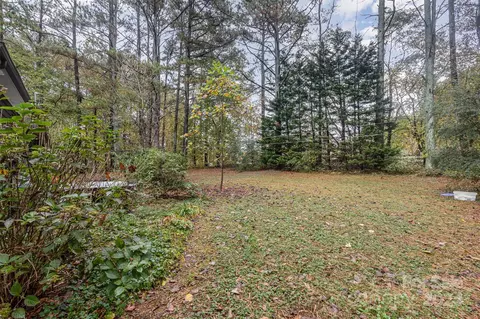 240 Mel Ln, Crouse, NC 28033 photo 17